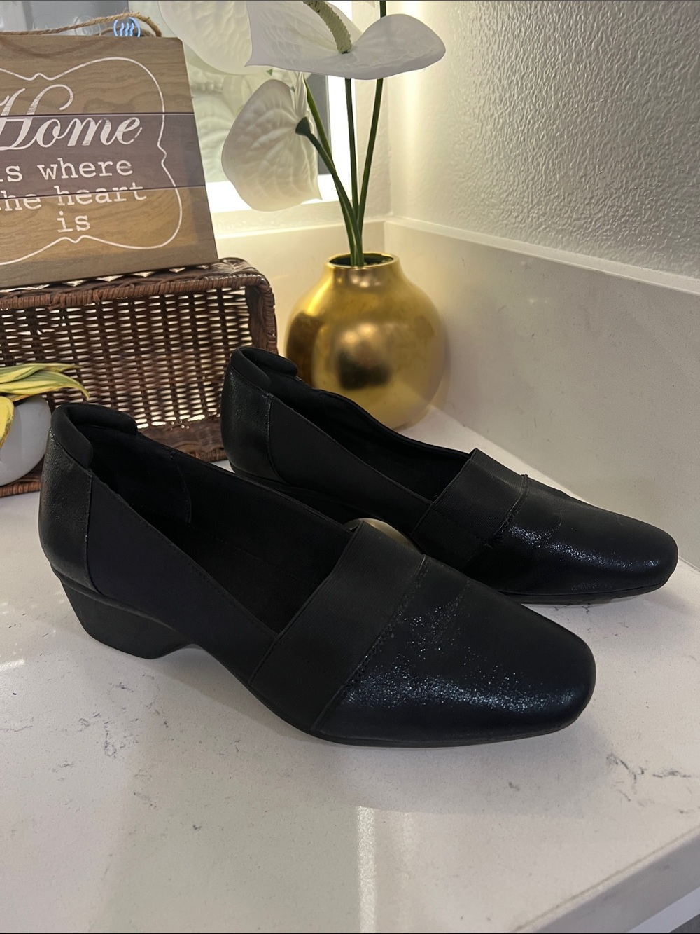 Classic Black Low-Heel Women's Loafers. Size 10
